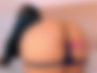 Live cam show with Isa-perez - Ebony on Fling VIP Chat | colombia