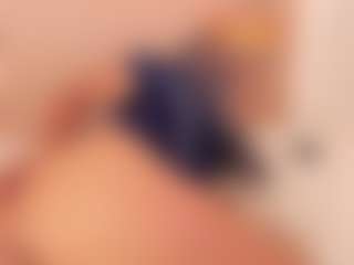 Live cam show with Isa-perez - Oil on Big Tits