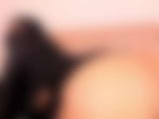 Live cam show with Isa-perez - Skinny MILF on Latina Girls