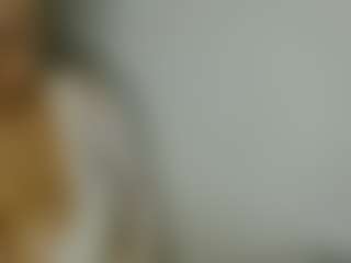 Live cam show with lusymonroe24 - Double Penetration on CamSextacy