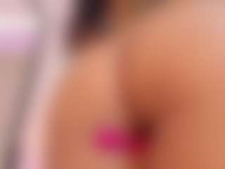 Live cam show with Alexa-millers - Submissive on Camsoda