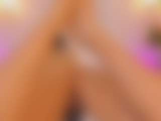 Live cam show with Alexa-millers - Pantyhose on Dare Cams