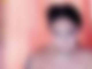 Live cam show with BrianaGuzman - Living Room on TeamSkeetLive