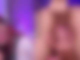 Luna's Live Sex Cam Show