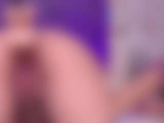 Live cam show with Luna - Angel on Mixed Magazine Live