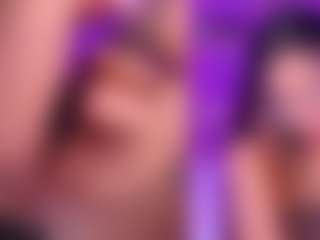 Luna's Live Sex Cam Show