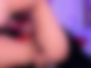 Live cam show with Luna - HD on pussylord.com