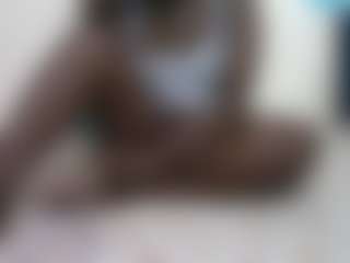 Live cam show with Africanpretty - Kinky on Camsoda