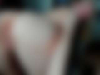 Live cam show with Sofia - Thong on AdultVida.com