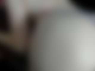 Live cam show with Sofia - Skinny on camgirlchat.live