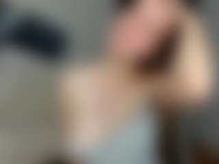 Live cam show with Sofia - Average on Camsoda