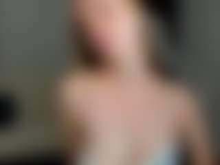Live cam show with Sofia - Bedroom on Pornisteam.com
