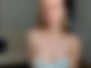 Live cam show with Sofia - Blonde Hair Amateur on Fit Hotties