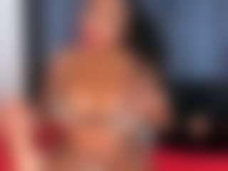 MARA-THOMPSONN's Live Sex Cam Show