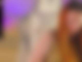 Live cam show with FlamyGold - Interactivetoy on Camiplay Live