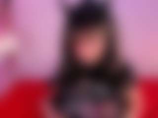 IvannaBellini01's Live Sex Cam Show