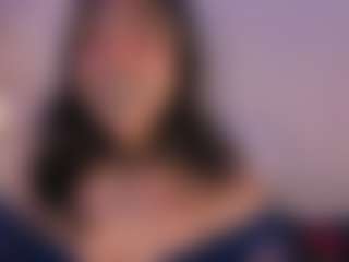 IvannaBellini01's Live Sex Cam Show