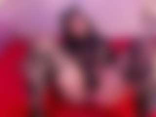 IvannaBellini01's Live Sex Cam Show