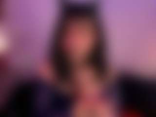IvannaBellini01's Live Sex Cam Show