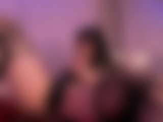 IvannaBellini01's Live Sex Cam Show