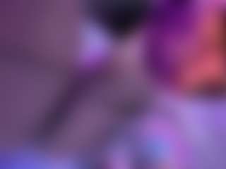 IvannaBellini01's Live Sex Cam Show