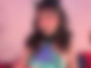IvannaBellini01's Live Sex Cam Show