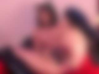 IvannaBellini01's Live Sex Cam Show