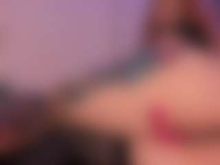 IvannaBellini01's Live Sex Cam Show