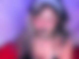 Live cam show with IvannaBellini01 - College Latina on livesuperchat.net