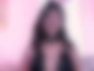 IvannaBellini01's Live Sex Cam Show