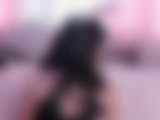 IvannaBellini01's Live Sex Cam Show