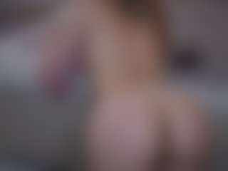 Live cam show with MayaRayy - Skinny on justonemore.cc