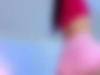 Live cam show with alanna-dollsx - Average on TeamSkeetLive