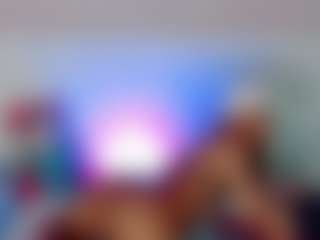 alanna-dollsx's Live Sex Cam Show