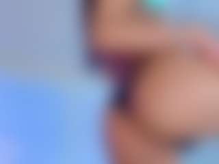 alanna-dollsx's Live Sex Cam Show