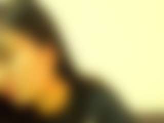 Live cam show with BetLu - Bedroom Asian on friskycurves.com