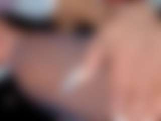 Live cam show with carolinna-doll - Ejaculation on livesuperchat.net