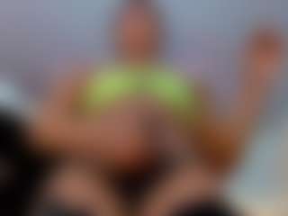 Live cam show with carolinna-doll - White on Camsoda | colombia
