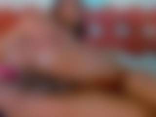 Live cam show with carolinna-doll - Brown Eyes on Milf Play