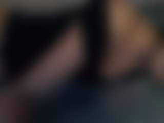 LunyTang's Live Sex Cam Show