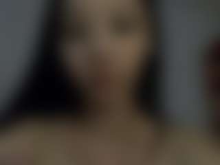 Live cam show with LunyTang - Smoke on Hubzter Live