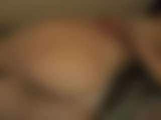 Live cam show with LunyTang - Asian Amateur on Chatstar