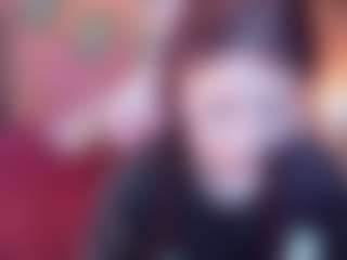 Live cam show with AMYJONNES - Red Hair on StripNow