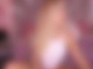 CandyGraces's Live Sex Cam Show