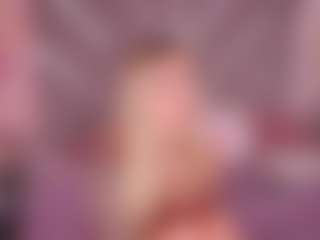 Live cam show with CandyGraces - Blonde Hair on StripNow