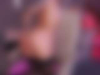 Live cam show with CandyGraces - Blue Eyes on CamSodaAdn