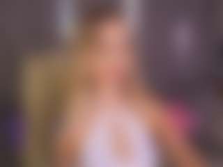 CandyGraces's Live Sex Cam Show