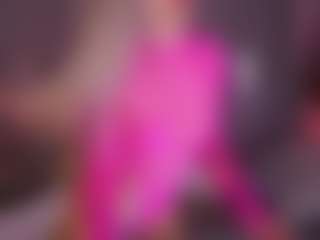 CandyGraces's Live Sex Cam Show