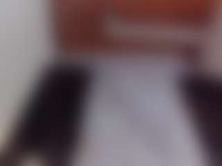 Live cam show with ebonyyhot - Red Hair Amateur on SxyPornLive