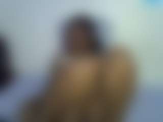 Live cam show with Sweetlavin - Average on Pornisteam.com